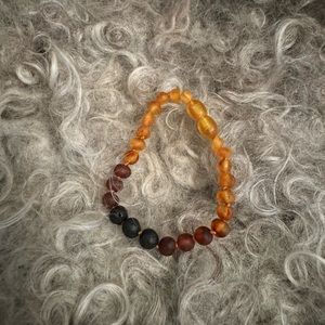 AMBER BABY TEETHING BRACELET